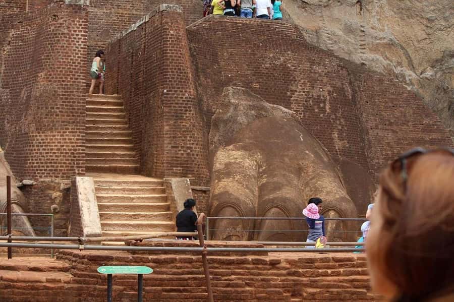 Colombo: Sigiriya Rock Fortress & Dambulla Cave Temple Tour - The ride from Colombo in a private vehicle