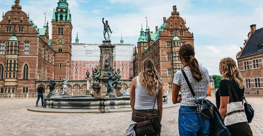 Copenhagen: Kronborg, Frederiksborg Castle and Roskilde Tour - Five things to know before booking