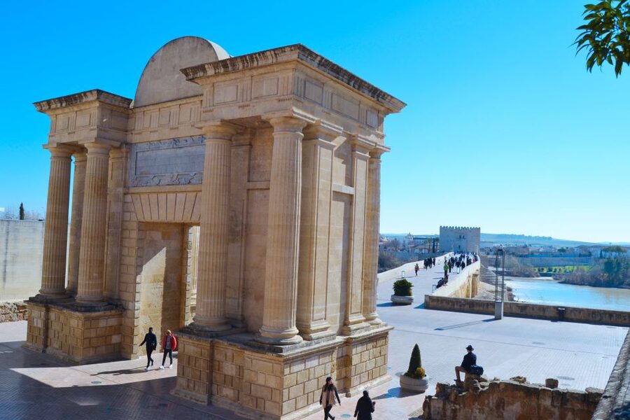 Cordoba: 2.5-Hour Guided Jewish Quarter and Alcazar Tour - Starting at Puerta del Perdón by the Mezquita