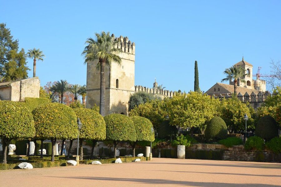 Cordóba: Gardens & Fortress of Catholic Monarchs Guided Tour - Starting at Avenida del Alcázar