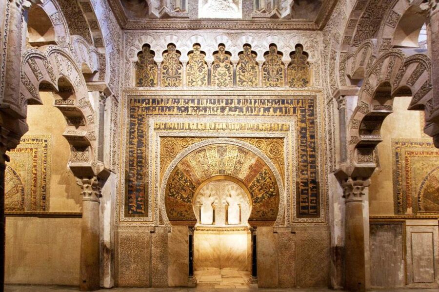 Córdoba Guided Tour of the Mosque, Jewish Quarter & Alcazar - Key points to know before booking