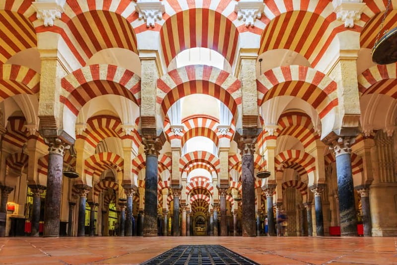 Córdoba: Mosque-Cathedral, Jewish Quarter and Alcázar Tour - Why this Córdoba tour works well for a first visit