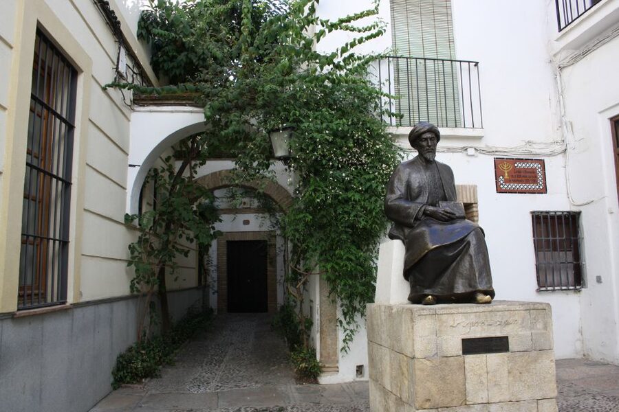 Córdoba: Mosque, Jewish Quarter and Alcázar 3-Hour Tour - A smart introduction to Córdoba’s old center