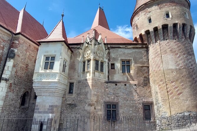 Corvinilor Castle and Sibiu optional Sighisoara from Brasov - Is $302.31 fair for this day trip?
