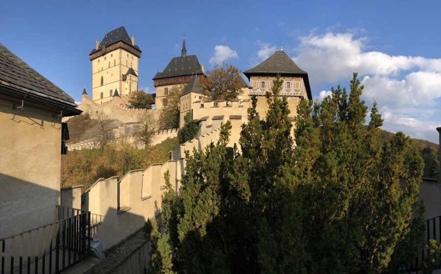 Coutryside bike tour to Karlstejn Castle. - The Czech countryside beyond Prague