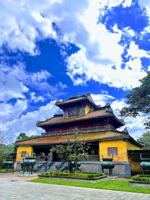 DaNang/Hoi An: Hue Citadel via Hai Van Pass Small Group Tour - The ride back to Da Nang