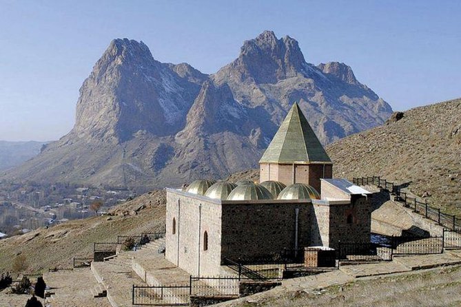 Day Tour from Nakhchivan to Alinja Castle, Ashabi Kahf and Khanegah Tomb - A closer look at timing and pace