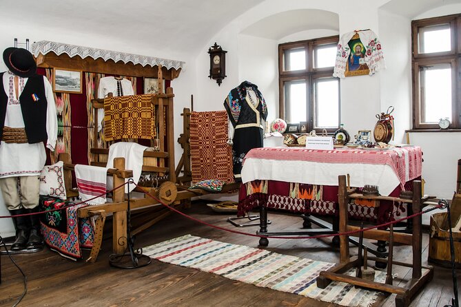 Day Trip Bear Sanctuary, Bran Castle, Rasnov Fortress from Brasov - Timing, comfort, and practical planning