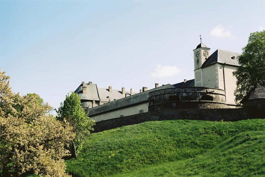 Day Trip to Červený Kameň Castle, Čičmany & Trenčín - Why this Slovakia day trip works