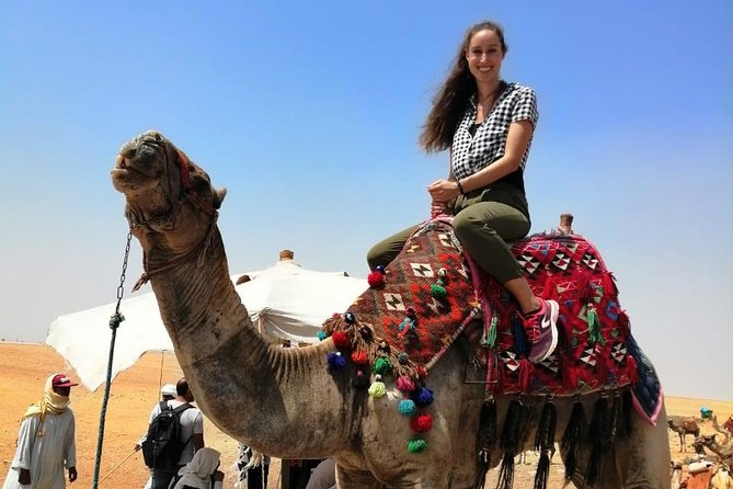 Day Trip to Giza Pyramids Old Cairo Citadel and Bazaar - Menkaure and Khafre, two different pyramid stories