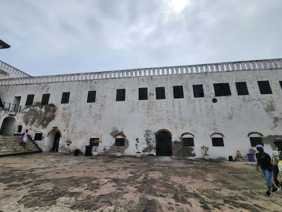 Discover Cape Coast and Elmina Castle with Kakum - Elmina Castle and Ghana’s coastal past