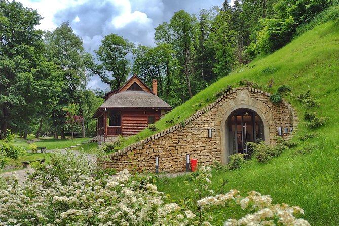 Discover Transylvania: Dracula, Peles Castle, Brasov Private Tour - The guide can make or break the experience