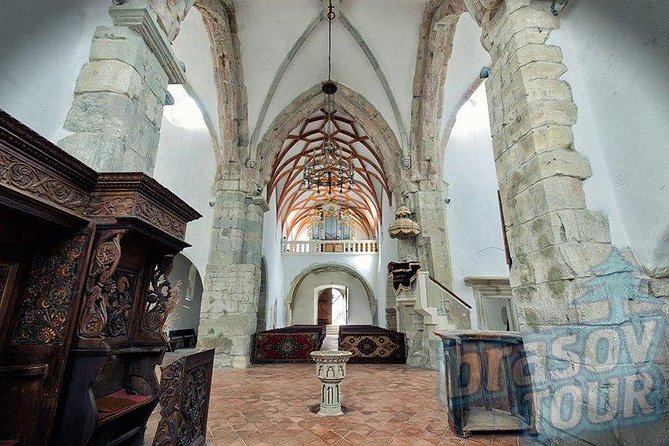 Dracula Castle, Peles Castle and Rasnov Fortress from Brasov - Price: what the $99.94 covers