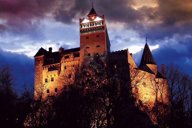 Dracula's Castle, Peles Castle and Brasov Day Trip from Bucharest - Guides, timing, and the group experience