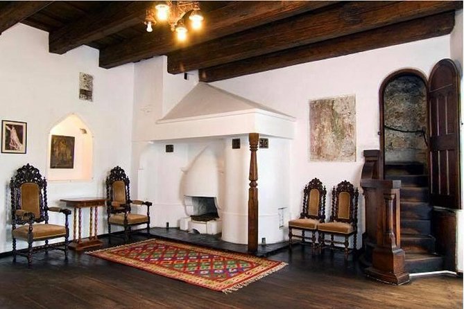 Dracula's Castle, Peles Castle and Brasov - Private Day Trip from Bucharest - Who should book this day trip?