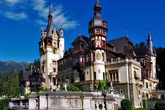 Dracula's Castle, Peles Castle and old town Brasov from Bucharest - Brasov’s Piata Sfatului in one short hour