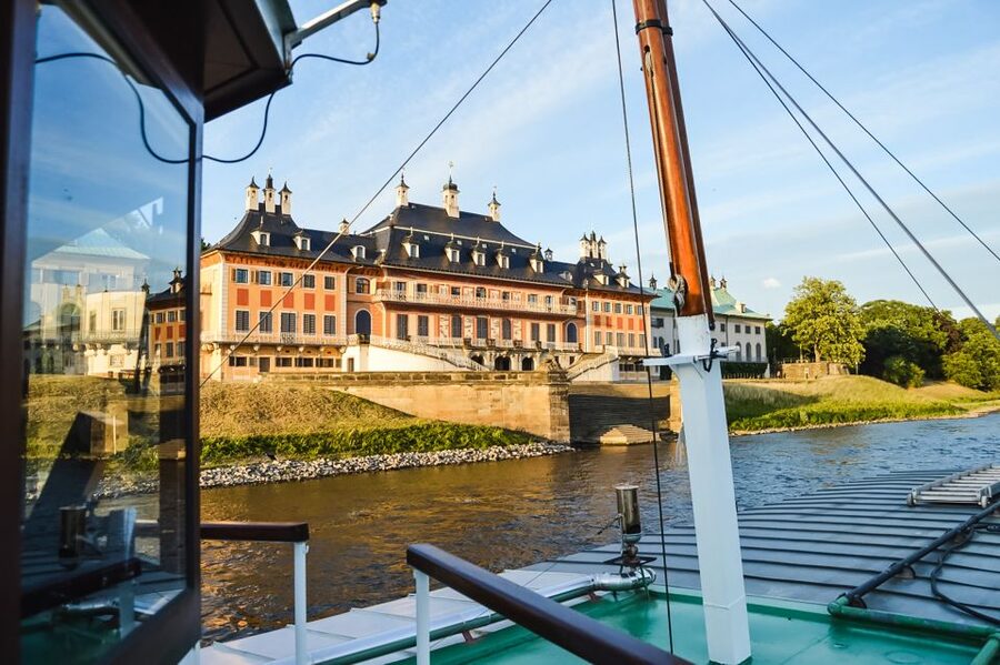 Dresden: Elbe River Cruise to Pillnitz Castle - The slow approach to Pillnitz