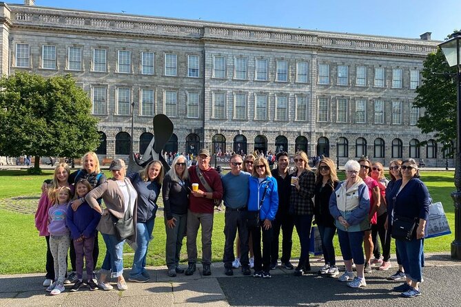Dublin Book of Kells, Castle and Molly Malone Statue Guided Tour - What the guides add to the day
