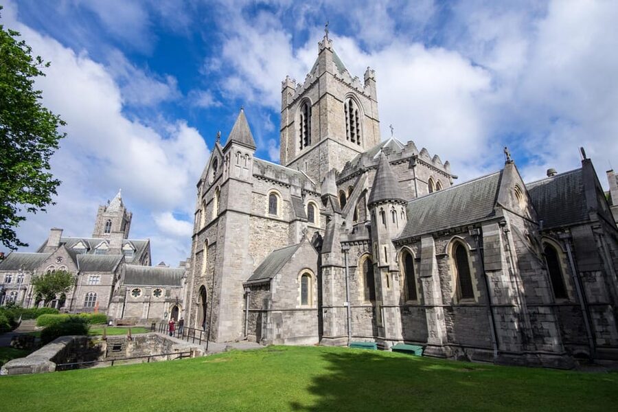 Dublin: Book of Kells, Dublin Castle and Christ Church Tour - Why this three-hour Dublin tour works