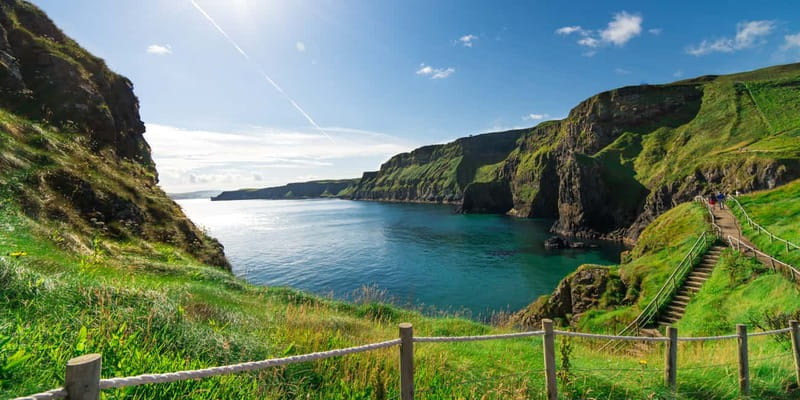 Dublin: Cliffs of Moher, Bunratty Castle and Ennis Day Trip - Bunratty Castle: 105 Minutes of Medieval Ireland