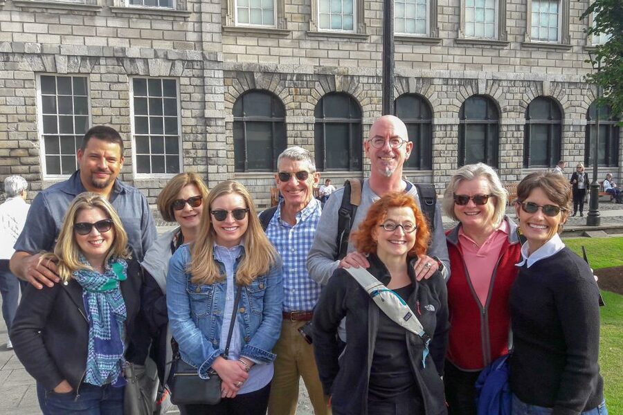 Dublin: Fast-Track Book of Kells Ticket & Dublin Castle Tour - Why this pairing works in central Dublin