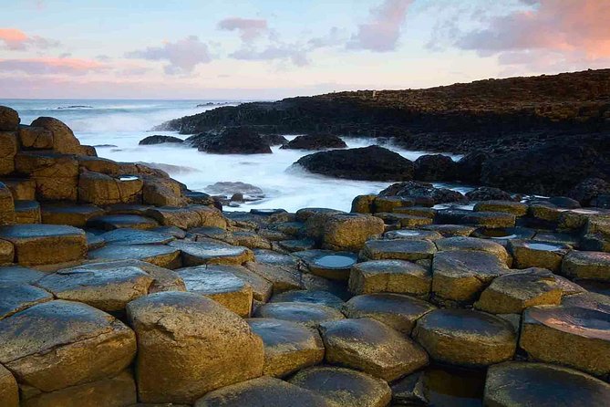 Dublin to Belfast Black Cab, Dunluce Castle and Giant's Causeway - What the 13-hour schedule feels like