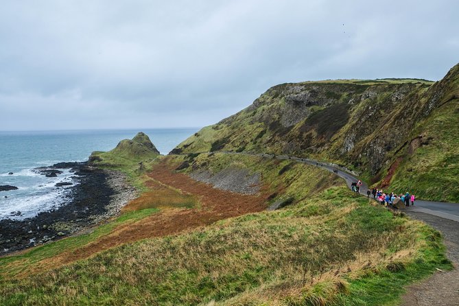 Dublin to Belfast Black Cab, Dunluce Castle and Giant's Causeway - The 7 AM departure from central Dublin