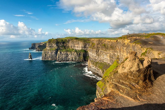 Dublin to Bunratty Castle, Cliffs of Moher, Burren Galway by Rail - The 7 a.m. Departure from Dublin Heuston