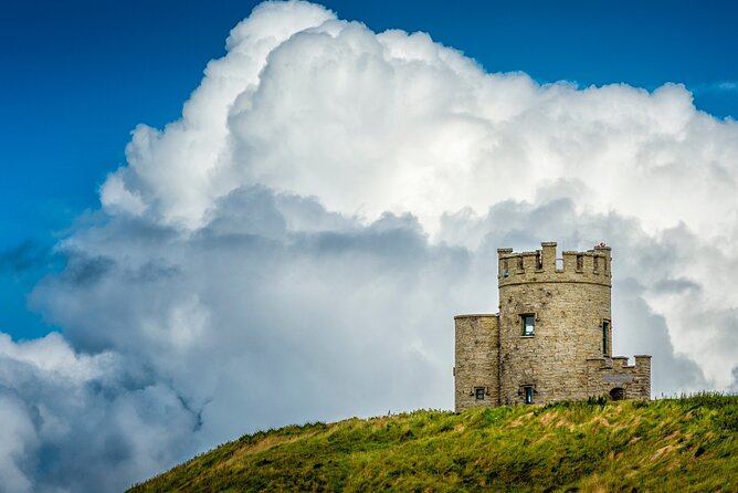 Dublin to Cliffs of Moher, Ennis Town & Bunratty Castle Day Tour - Who should book this long western Ireland day?