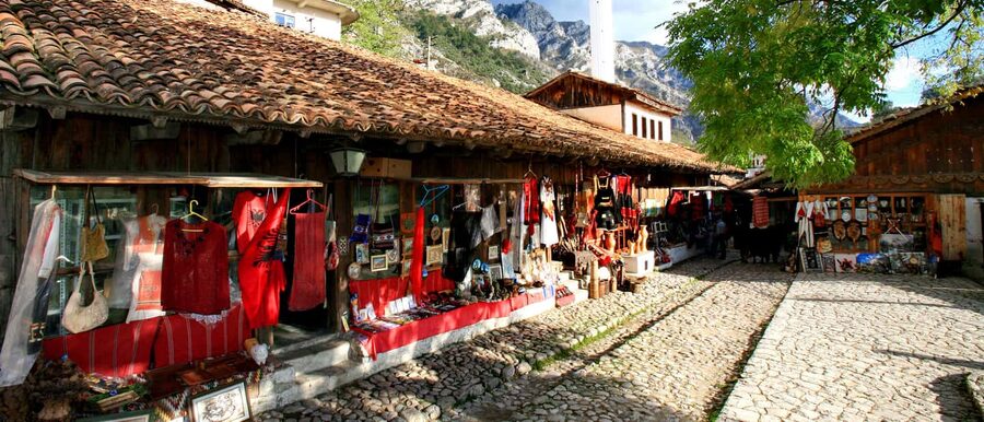 Durres/Golem: Kruja Castle & Bazaar with Traditional Lunch - The Old Bazaar: 2.5 hours for shopping and wandering