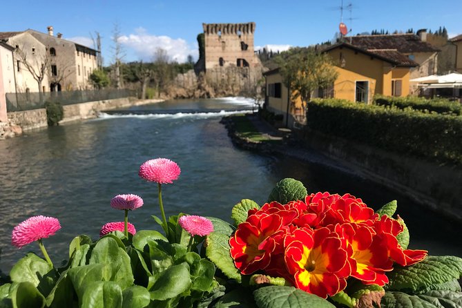 E-bike adventure among medieval castles and old villages - Starting at Piazzetta Lino Tosoni at 9:30 a.m.