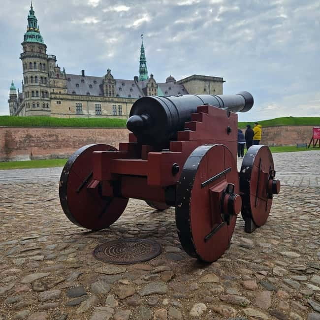 Easy Pace Tour of Kronborg Castle and Frederiksborg Palace - What the $157 price really covers