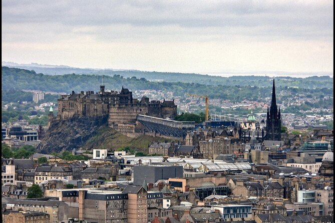 Edinburgh Castle Guided Tour - Tickets Included - Mons Meg, the huge cannon