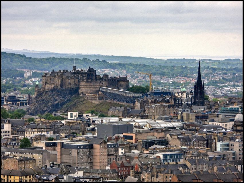 Edinburgh Castle: Guided Tour with Tickets Included - Key points to know before booking