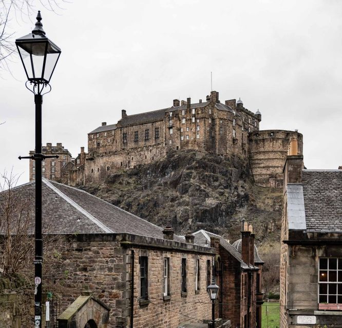 Edinburgh Castle: Guided Walking Tour with Entry Ticket - Is $49 good value?