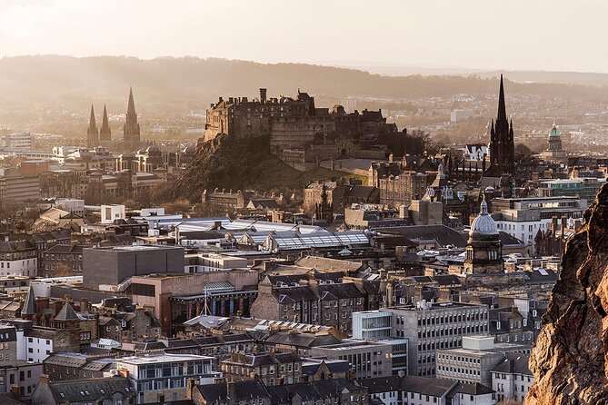 Edinburgh Castle & Royal Mile Walking Tour - Ticket Included - Entering Edinburgh Castle and seeing the one o’clock gun