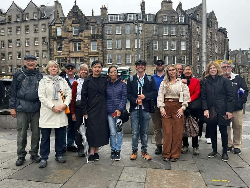 Edinburgh: Full-Day Walking Tour with Edinburgh Castle - Mercat Cross and St. Giles’ Cathedral