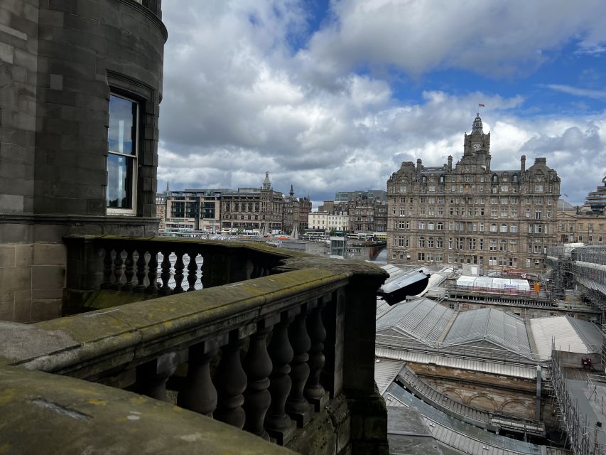 Edinburgh: Harry Potter Tour with Entry to Edinburgh Castle - Starting at Tron Kirk on the Royal Mile