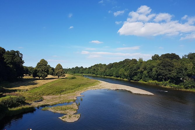 Edinburgh: Holy Island, Alnwick Castle & Kingdom of Northumbria - Alnwick Castle, gardens, and film locations