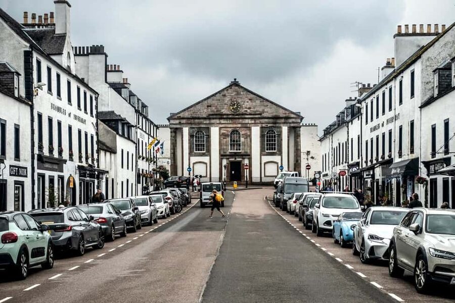 Edinburgh: Oban, Kilchurn Castle & Inveraray Tour in Spanish - What the $78 Price Really Buys