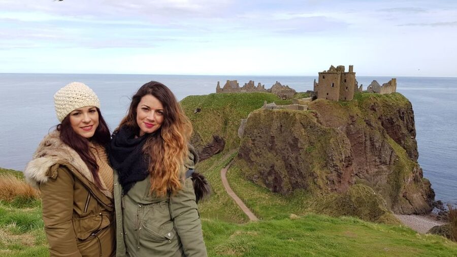 Edinburgh: St Andrews, Dunnottar Castle & Falkland Tour - St Andrews: golf, university life, and the sea