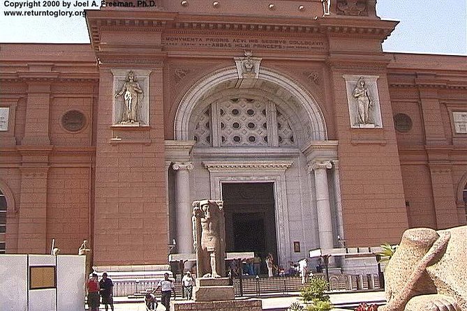 Egyptian Museum Citadel and Khan Khalili Bazaar day tour - Three hours among Egypt’s greatest treasures