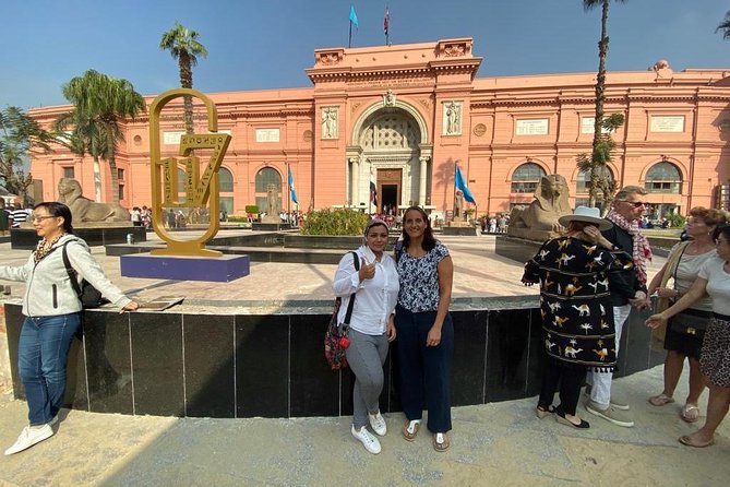 Egyptian Museum, Citadel & Mohamed Ali Mosque & City Of The Dead. - Lunch after the Citadel