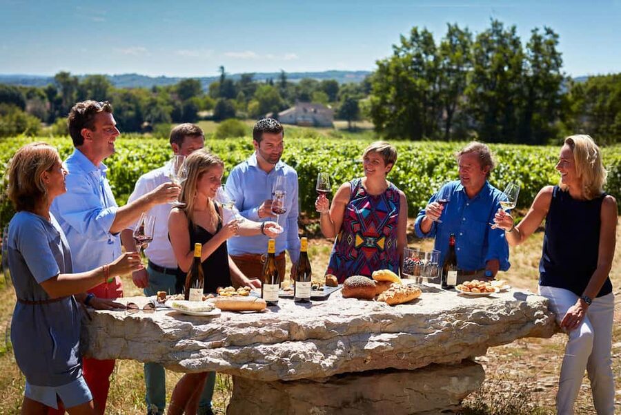 Electric scooter getaway and tasting at Château de Chamirey - Practical details before you go