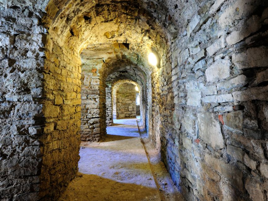 Erfurt: Guided Tour of The Petersberg Citadel - Walking the narrow passageways beneath Petersberg