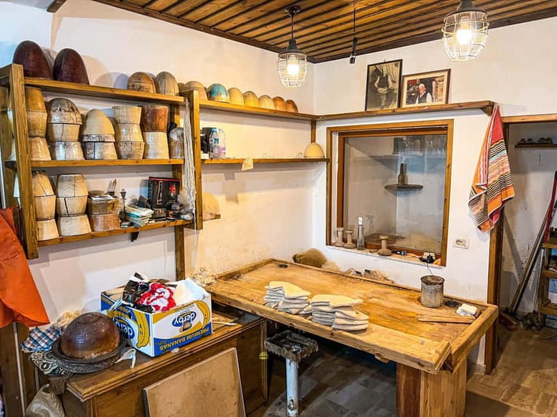 Escape from Tirana, Kruja City, Castle, Old Bazzar - Lunch and the question of traditional food