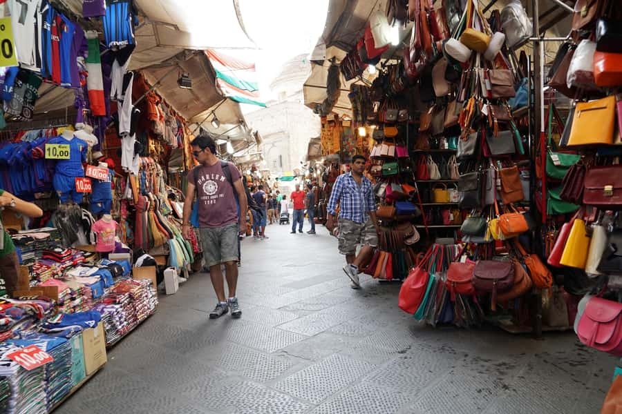 Essaouira: Sqala du Port, Citadel, Fish Market & Medina Tour - Moulay Hassan Square and the Fish Market