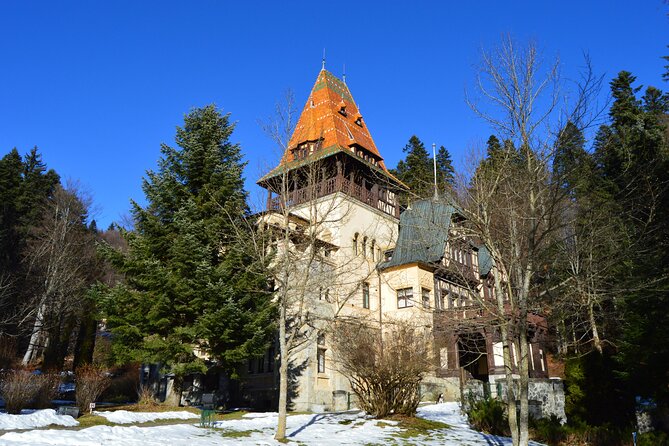 Fairytale Castles of Romania Tour - Brasov’s medieval old town on foot