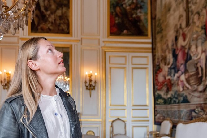 Fontainebleau and Vaux le Vicomte Chateaux Day Trip from Paris - Fontainebleau, the palace that kept evolving