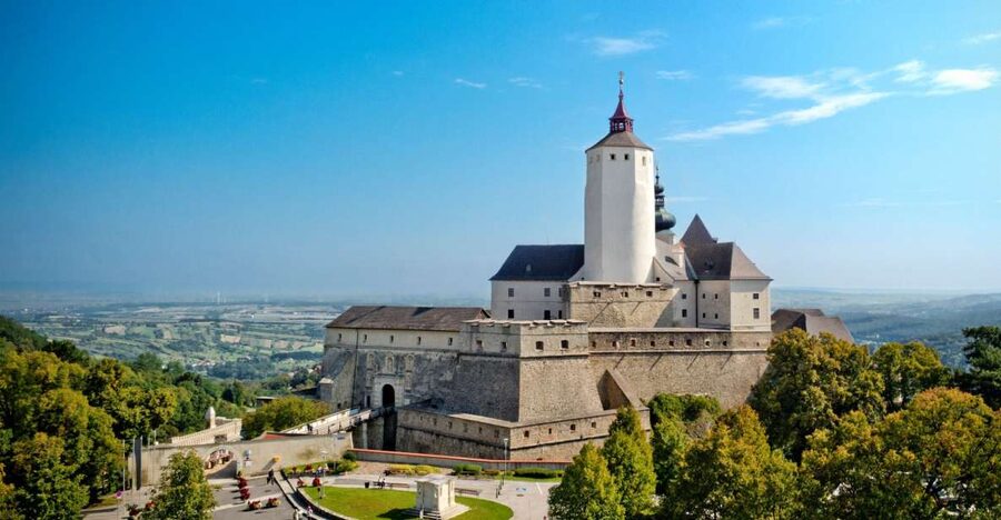 Forchtenstein Castle Admission Ticket & Optional Guided Tour - The chapel, oratory, and first-floor armory